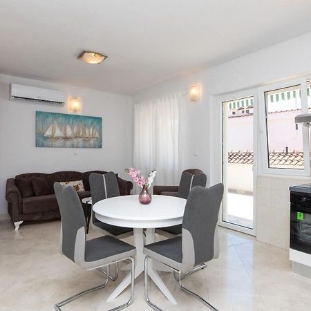Holiday Home Kate Supetar Ngoại thất bức ảnh
